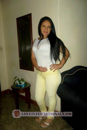 156380 - Nereida Maria Age: 53 - Colombia