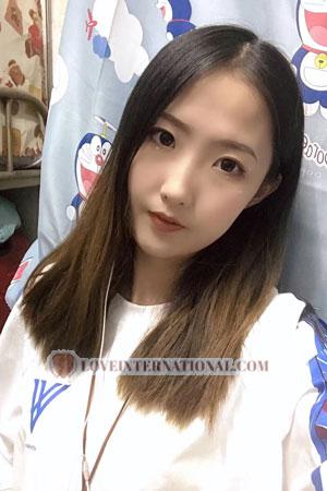 182100 - Mengyuan Age: 27 - China