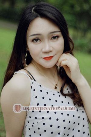 202872 - Caiyun Age: 39 - China