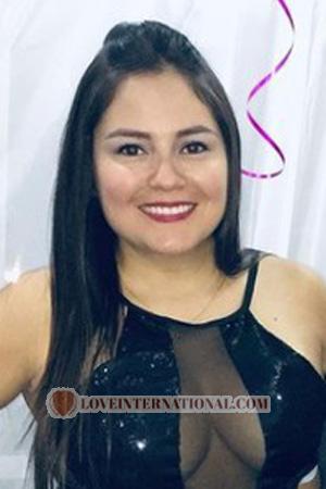 206097 - Ginna Age: 38 - Colombia