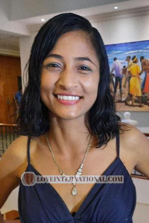 208293 - Yuly Age: 27 - Colombia