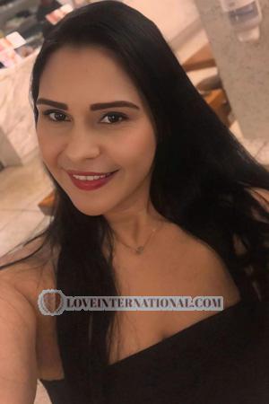 224149 - Sandra Age: 40 - Colombia