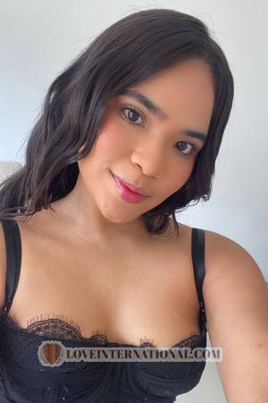 225098 - Linda Age: 23 - Colombia