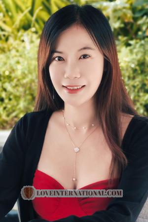 225797 - Yanna Age: 41 - China
