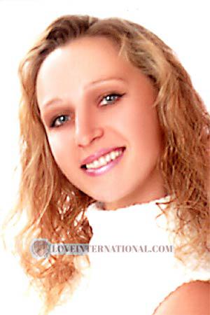 55515 - Yuliana Age: 35 - Ukraine