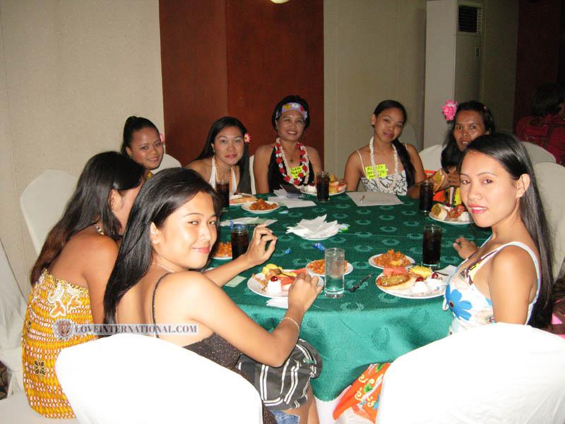 Philippine-Women-9553